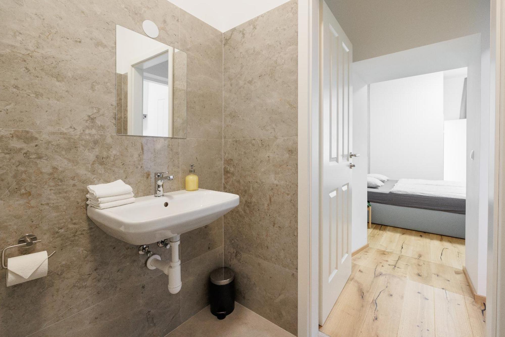 Grosszuegiges App. 2 Schlafzimmer Vienna Exterior photo